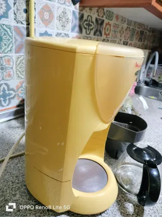 Macchina da caffè Moulinex Cocoon gialla