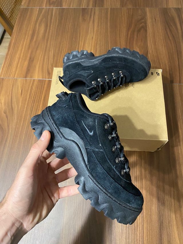 Nike Lahar Low Negras