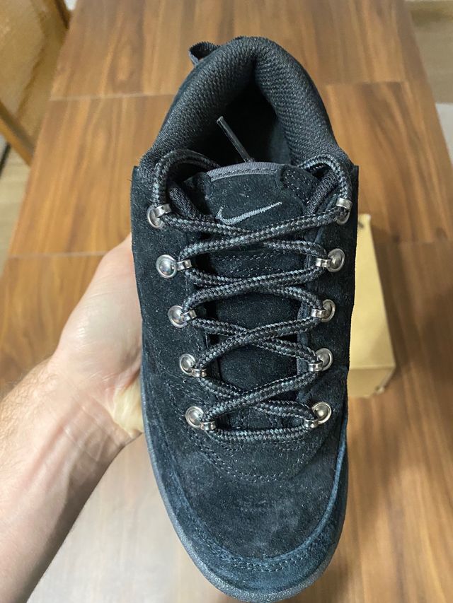 Nike Lahar Low Negras