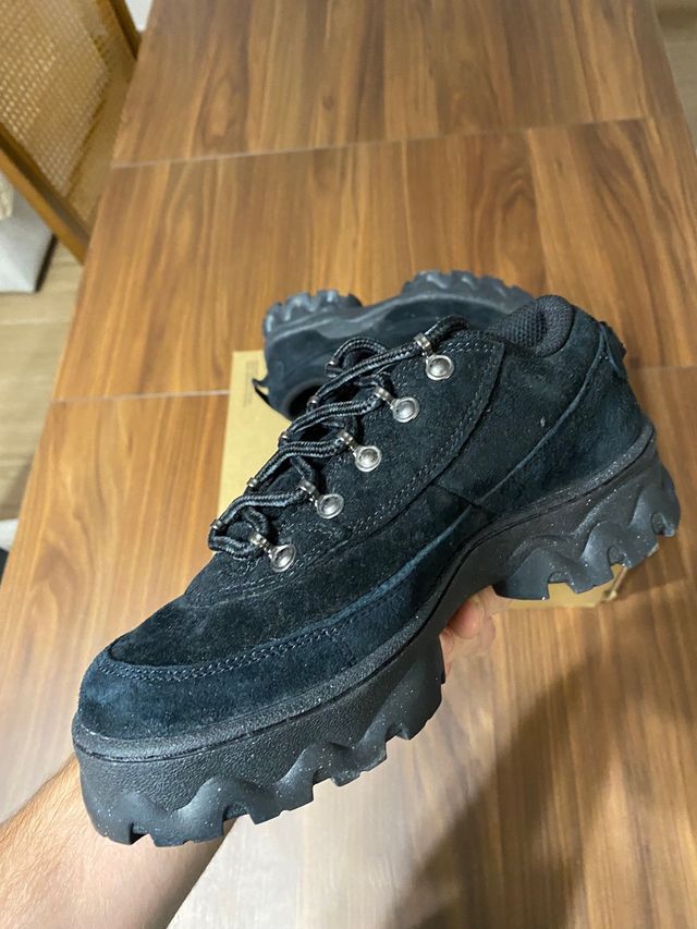 Nike Lahar Low Negras