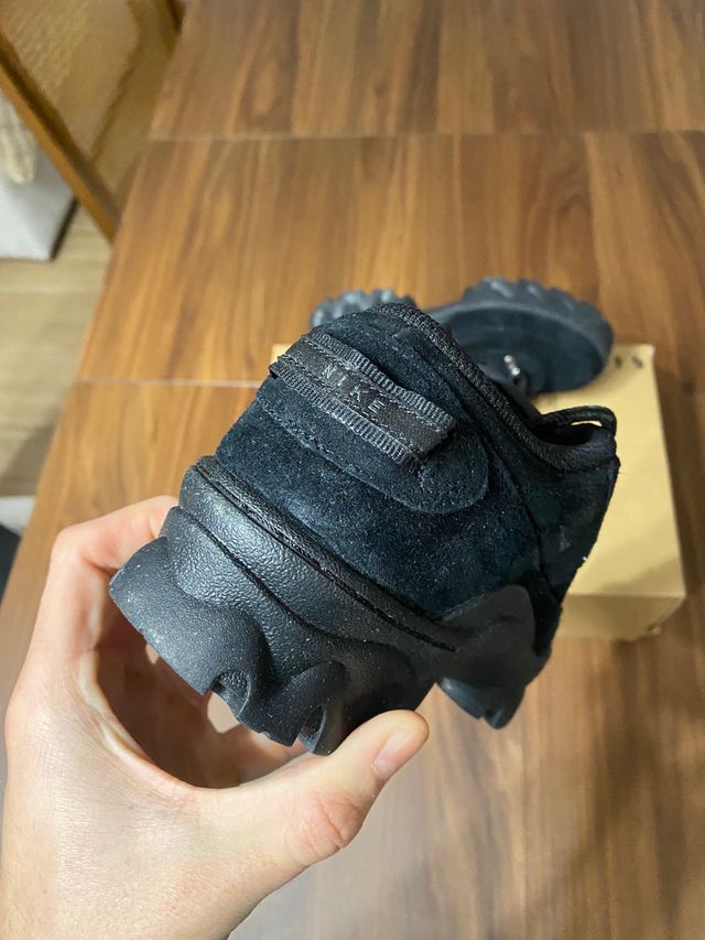 Nike Lahar Low Negras