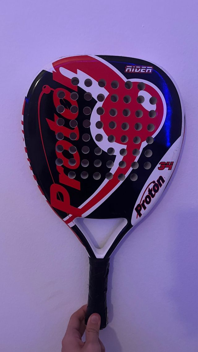 Pala de pádel Proton Rider + funda