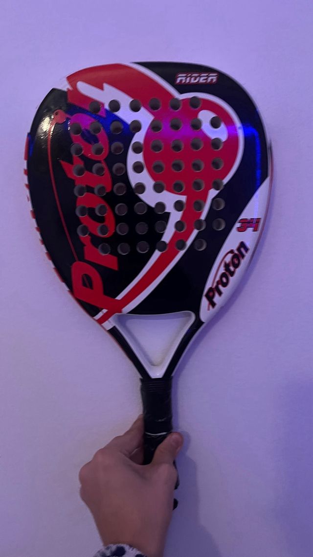 Pala de pádel Proton Rider + funda