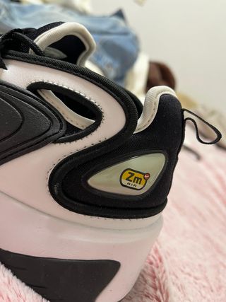 Zapatillas Nike Zoom 2000 Talla 39.