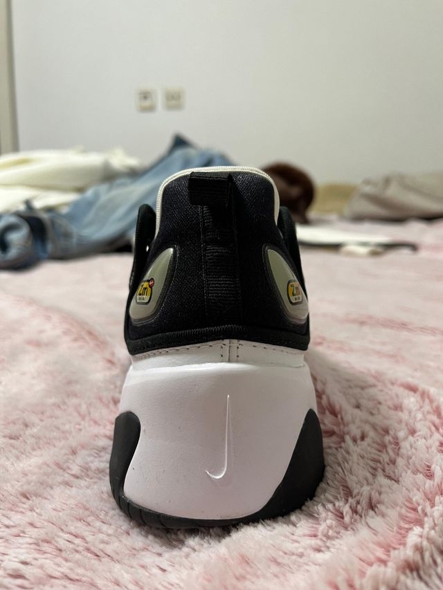 Zapatillas Nike Zoom 2000 Talla 39