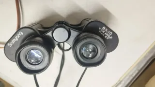 Estuche de cuero para prismáticos antiguos