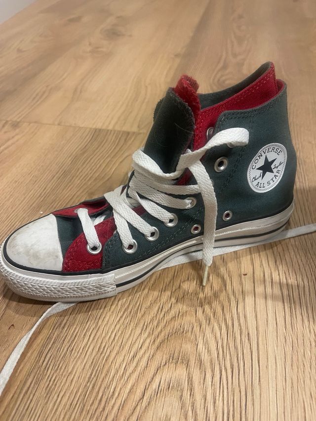 Converse Verde y Rojo Talla 36,5