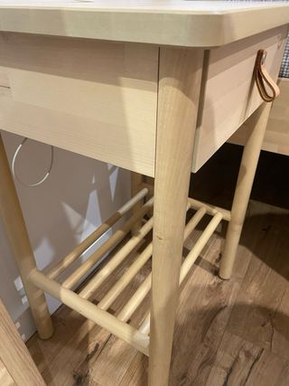 Mesitas de noche de madera Ikea