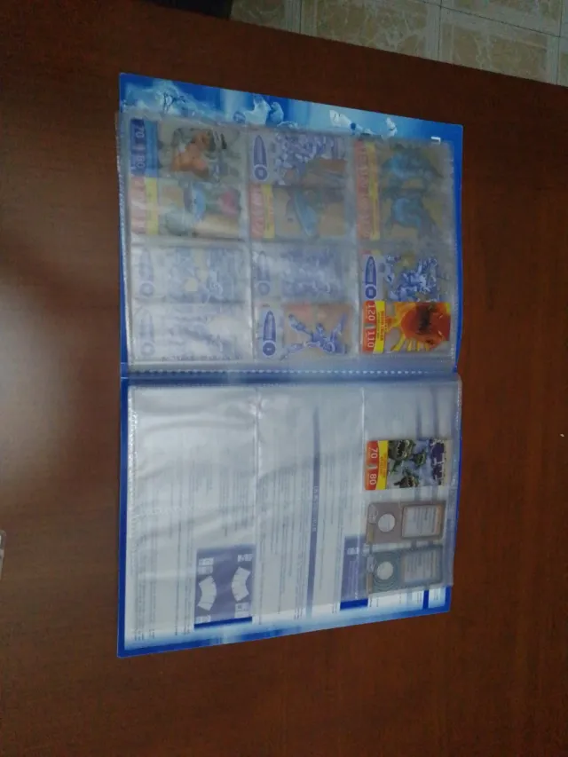 Álbum Acticards Panini con cromos