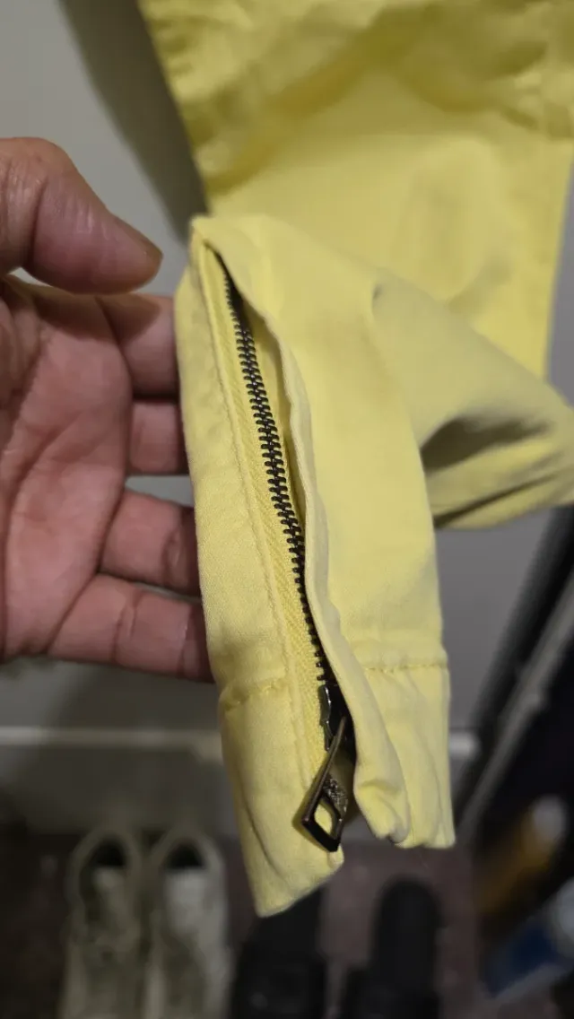 Pantalón Dolce & Gabbana Amarillo Talla 38