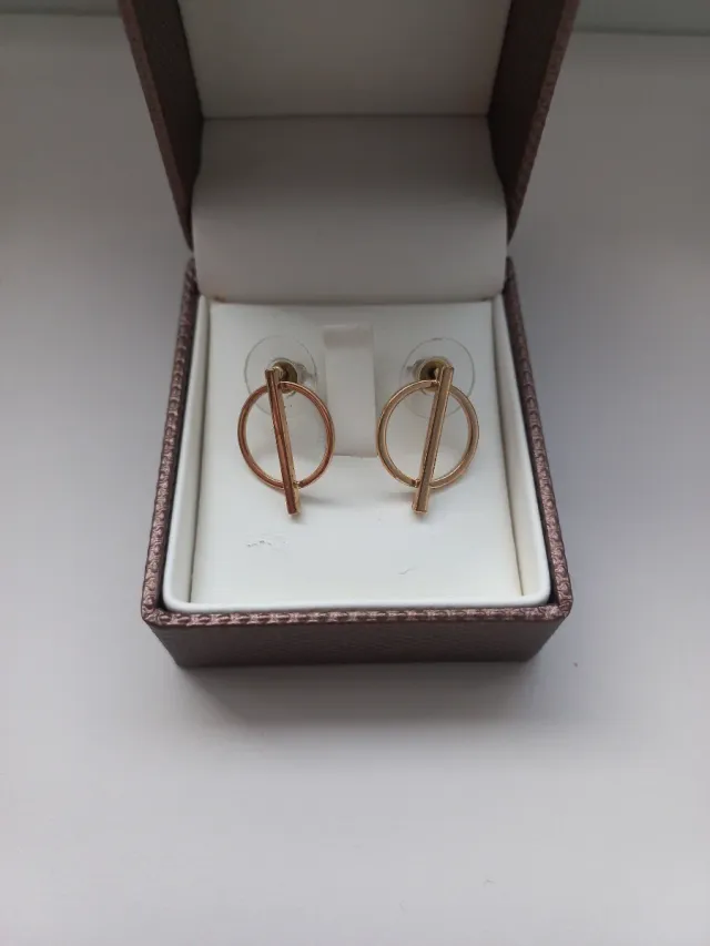 Pendientes dorados mujer aro/círculo + barra