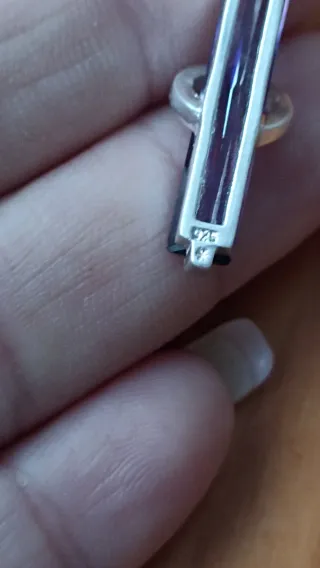 Colgante Plata con Piedra Morada Rectangular