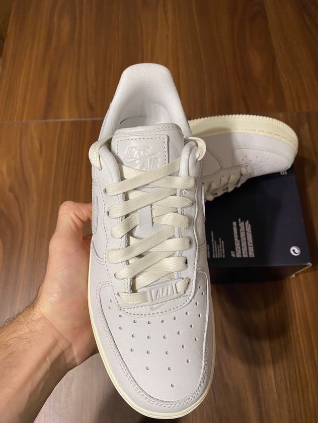 Nike Air Force 1 Beige/Blanco Talla 42