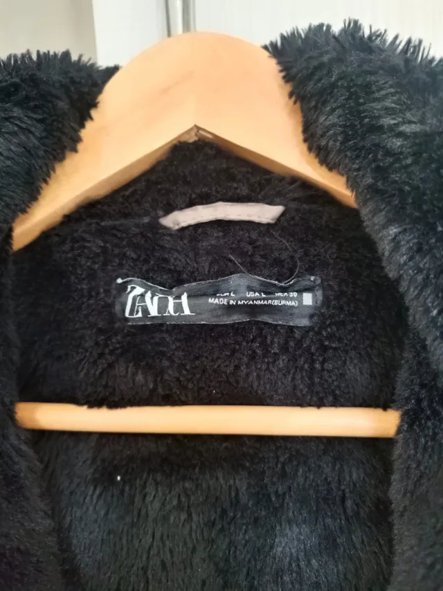 Abrigo anorak acolchado con capucha