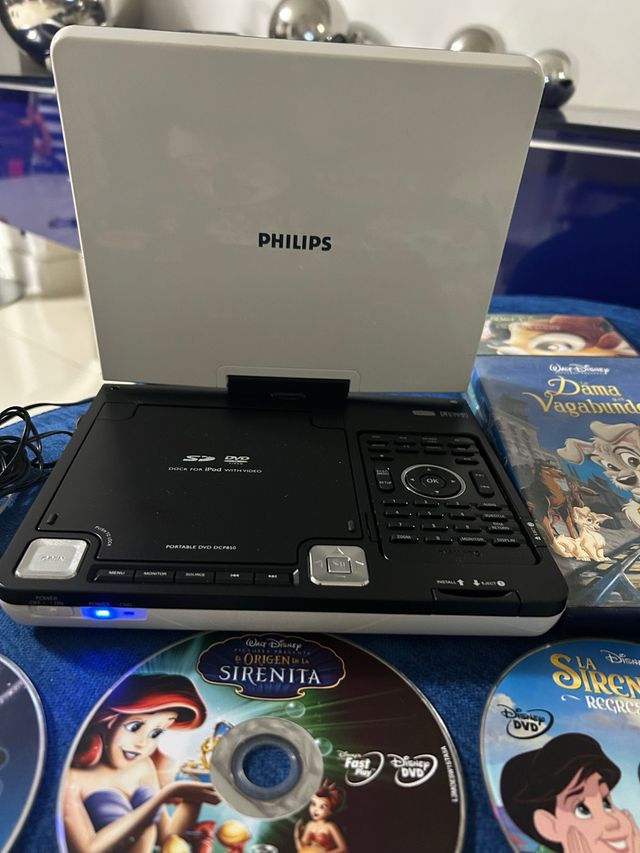 Reproductor DVD Portátil Philips DCP850 +7dvd