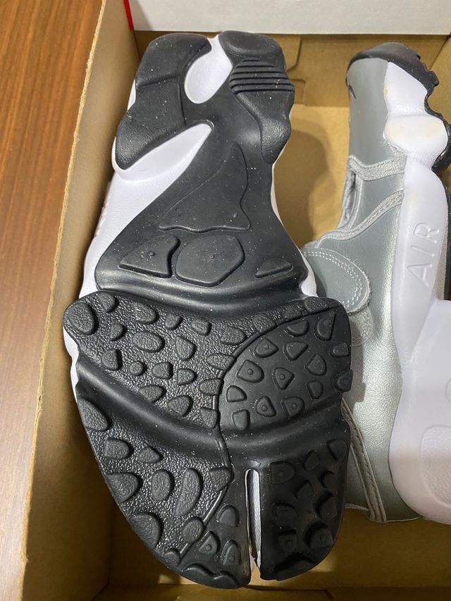 Nike Air Rift Tabi Plata Mujer