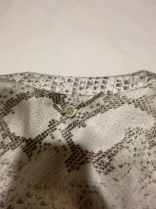 Vestido de raso estampado