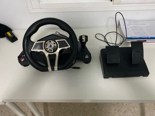 Volante Logitech PS4/PS3