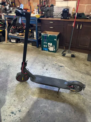 Xiaomi Mi Electric Scooter Pro 2