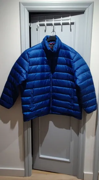 Chaqueta de plumas azul de Suecia