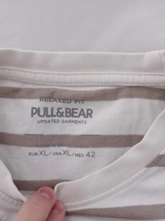 Camiseta Pull&Bear Rayas Marrón y Blanca
