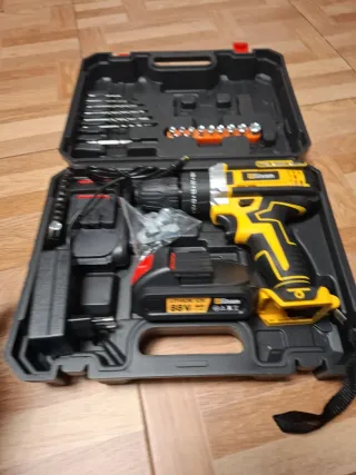 Taladro Atornillador Batería 88V + Accesorios