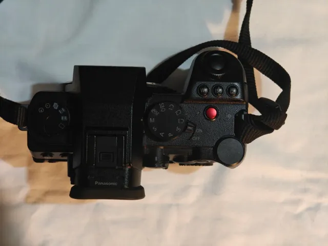 Lumix S5IIX + Lente 50mm 1.8 + Extras