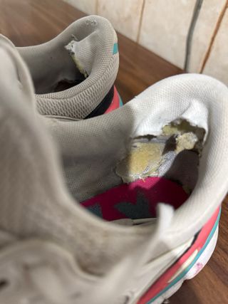 New Balance Mujer Rosa y Blanco