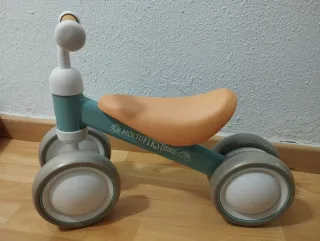 Bicicleta Molto First Bike bebés 1 año