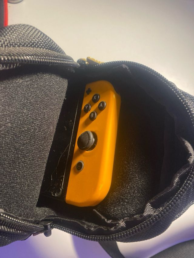 Borsa per Switch TLO Zelda a tracolla.
