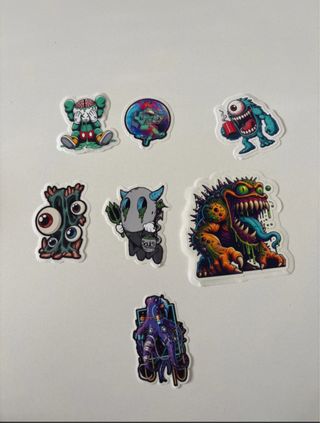 Set di adesivi con personaggi