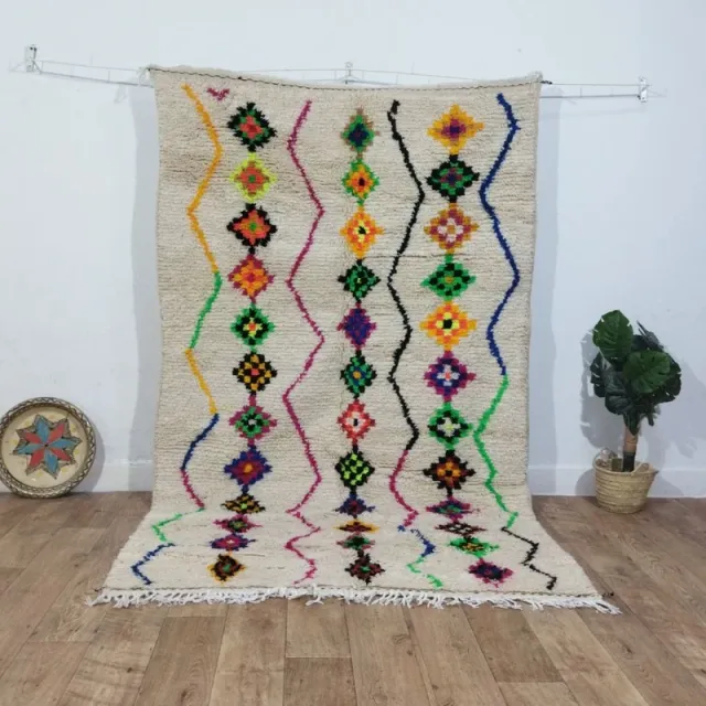 Alfombra fabricación artesanal de lana multicolor