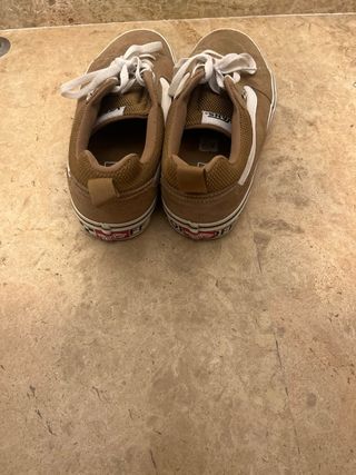 Zapatillas Vans Marrones y Blancas