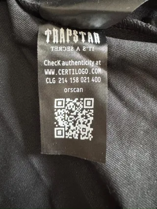 Trapstar Shorts Negros con Diamantes