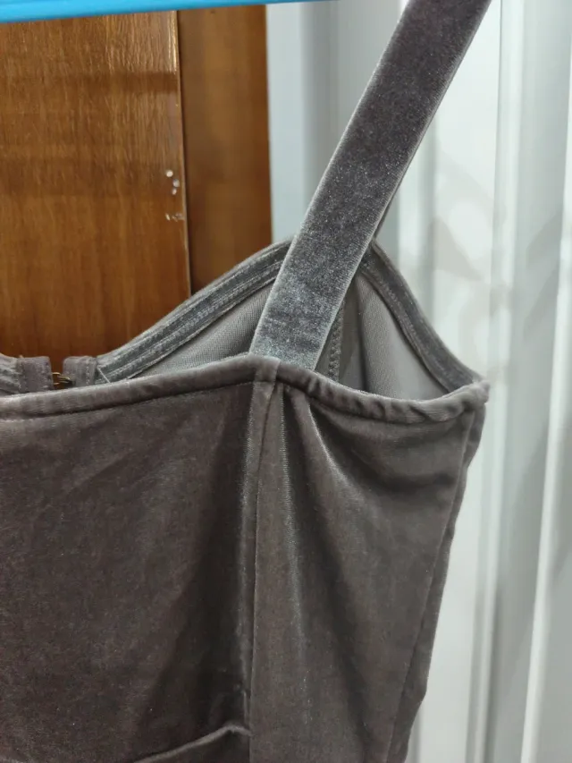 Vestido mini H&M terciopelo