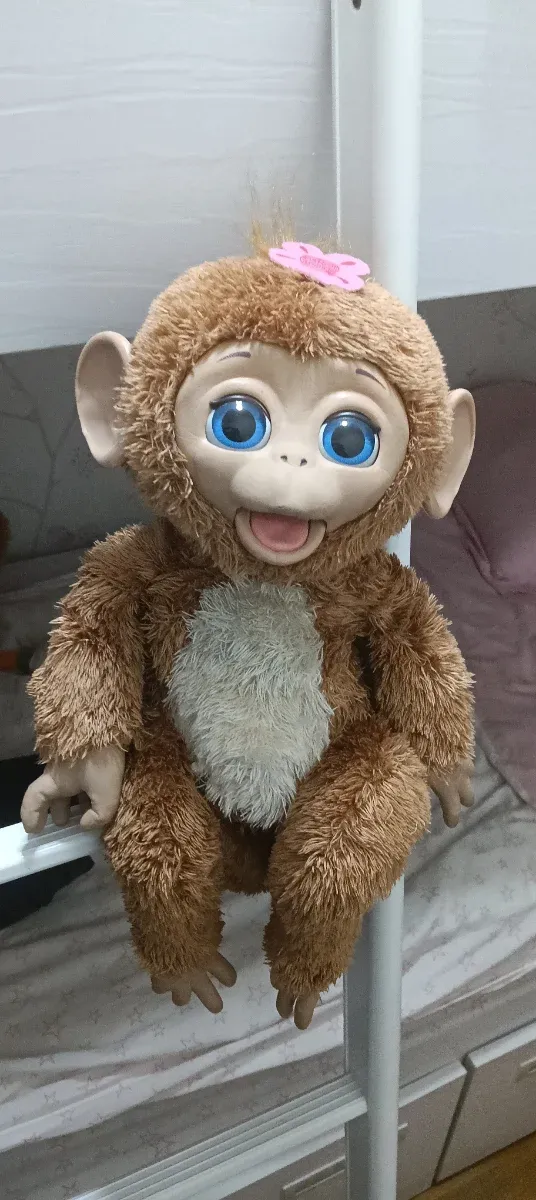 Mono de peluche interactivo Mona monita