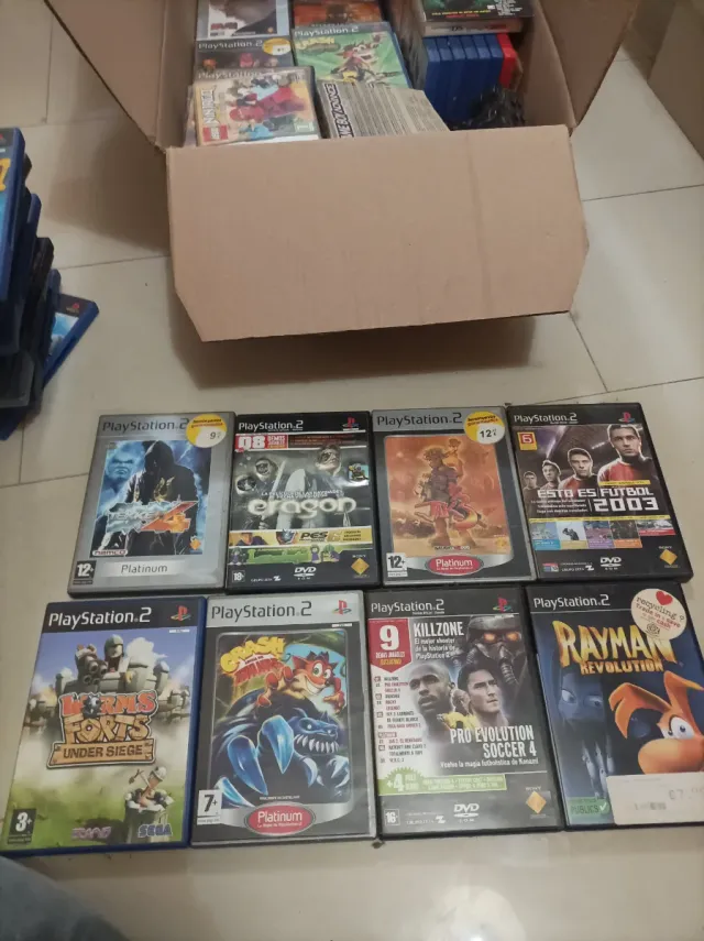 Lote 55 giochi PlayStation 2, 3 giochi Nintendo DS