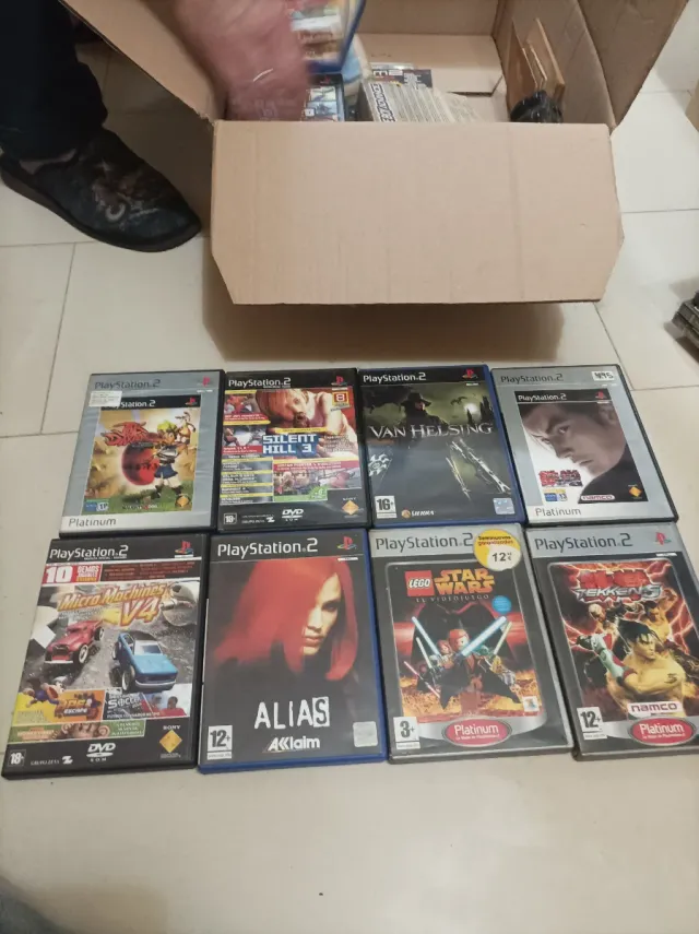 Lote 55 giochi PlayStation 2, 3 giochi Nintendo DS