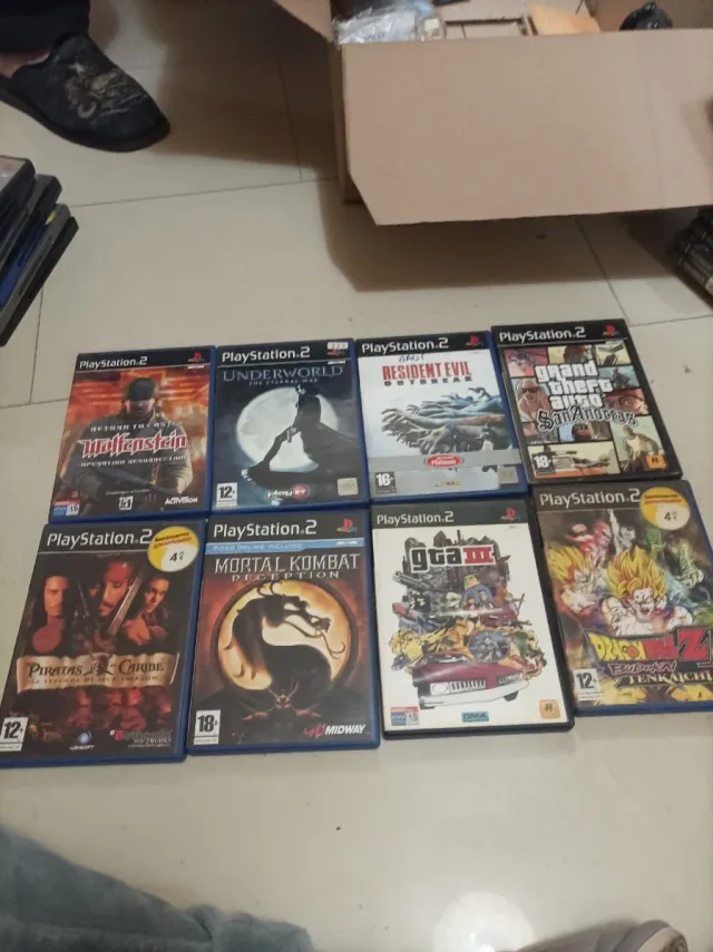 Lote 55 giochi PlayStation 2, 3 giochi Nintendo DS