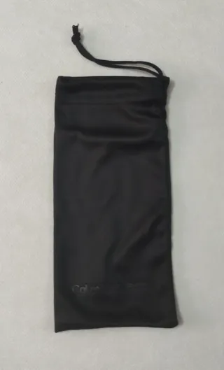 FUNDA GAFAS SOL CALVIN KLEIN BROCHE NEGRA