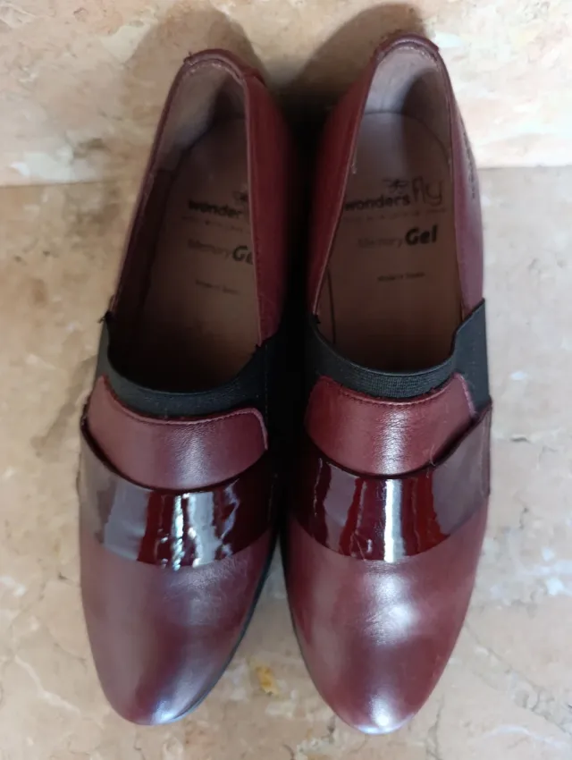 Zapatos Wonders Mujer Burdeos Charol