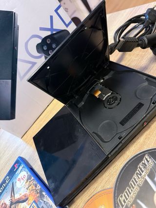 Consola PlayStation 2 slim