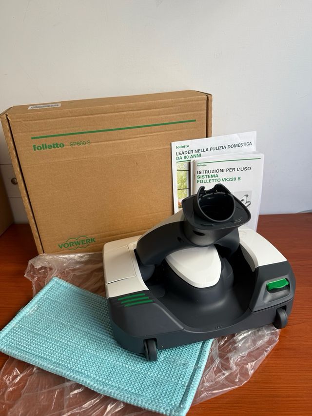 Folletto lavapavimenti sp600s