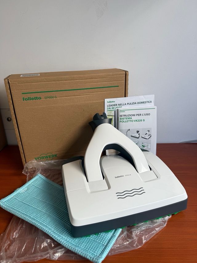 Folletto lavapavimenti sp600s