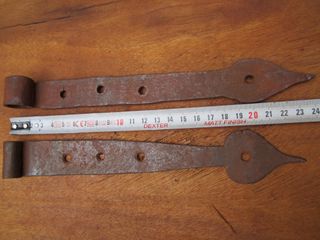 Bisagras antiguas de forja, lote 5 piezas.