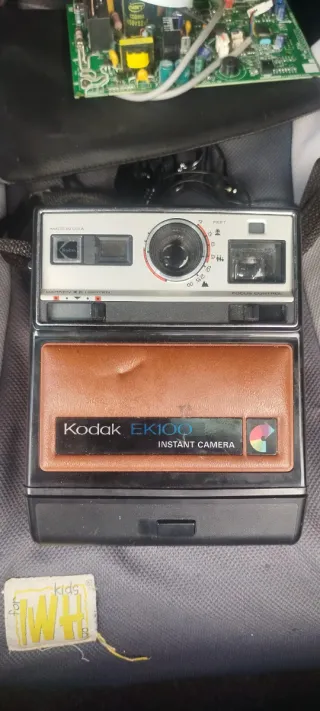 Cámara Kodak EK100 Instantánea