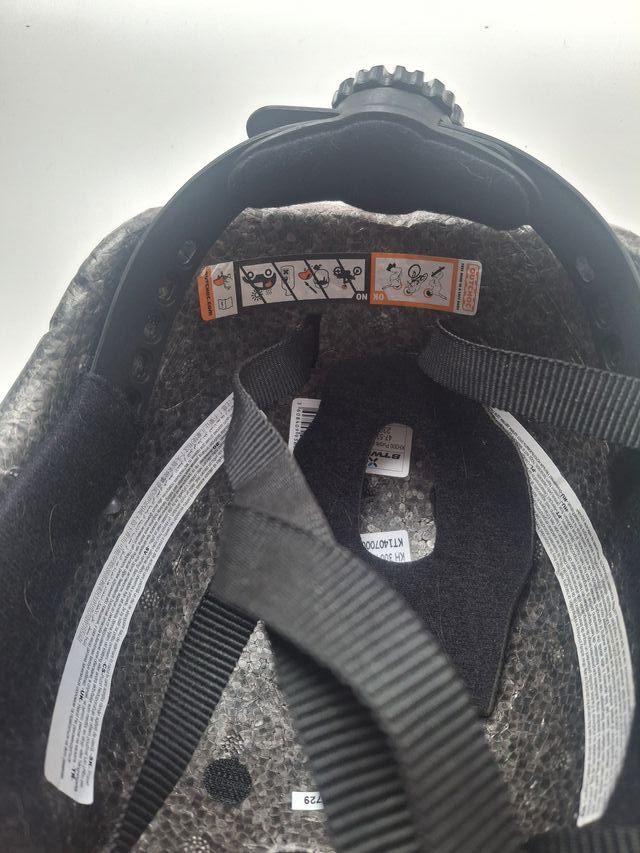 Casco Btwin Morado Niños