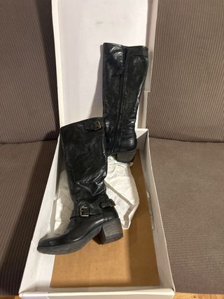 Botas de piel negra talla 36