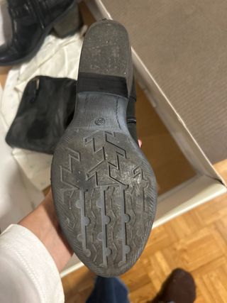 Botas de piel negra talla 36