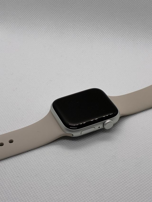 99% - Impecable Apple Watch SE 2 44mm GPS